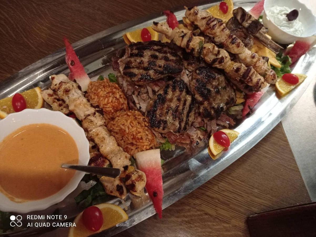 Taverna Hotel Roemerkrug Хановер Екстериор снимка