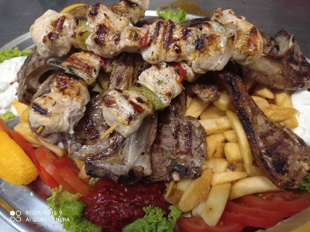 Taverna Hotel Roemerkrug Хановер Екстериор снимка